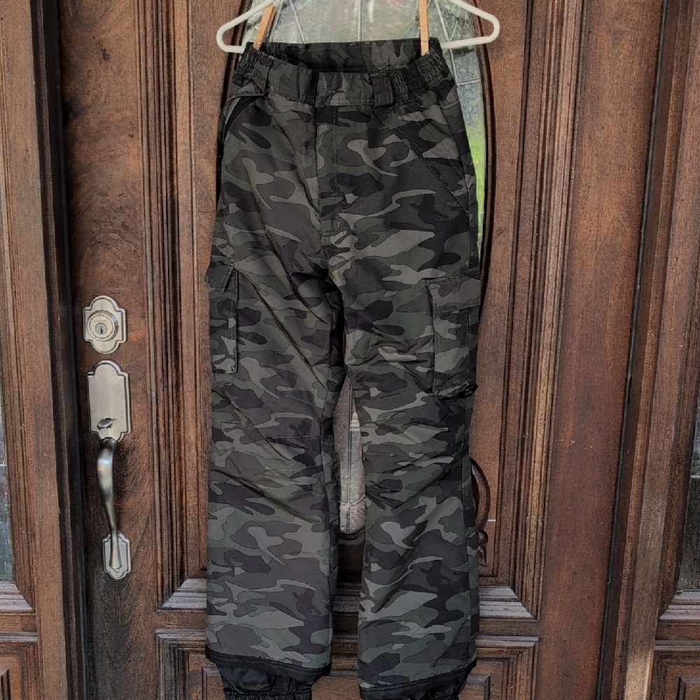 Camo Sportscaster Youth Outerwear Pants